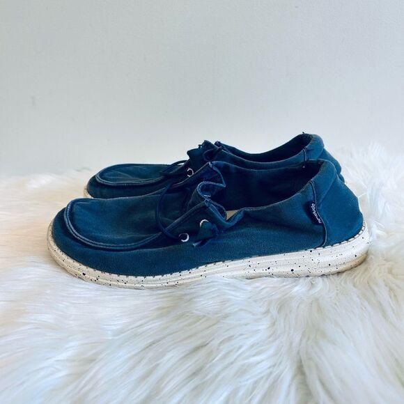 Hey Dude Shoes - Hey Dude Wendy Navy Shoes!